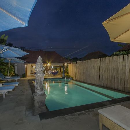 Amora Hut'S Lembongan Exteriér fotografie